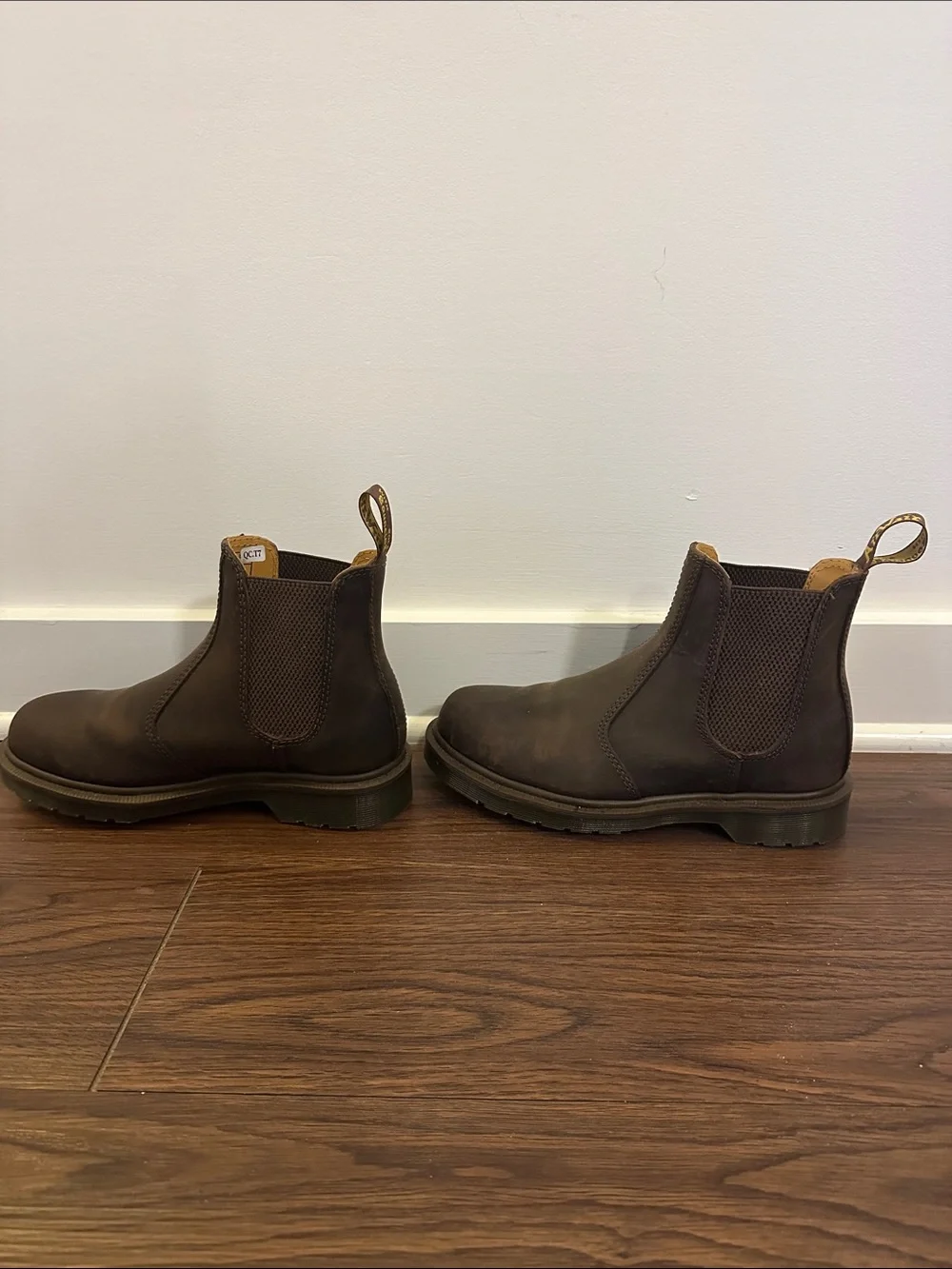 Dr. Martens Men’s Chukka Boots in Dark Brown Leather